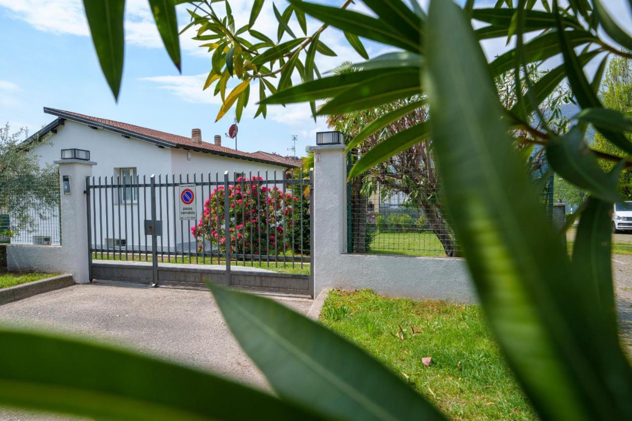 Casa Vacanza Acqua Dolce Maccagno Экстерьер фото